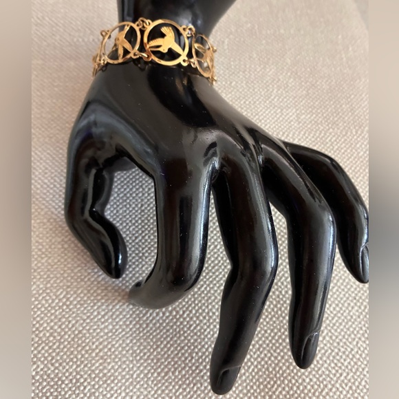 Wild Bryde Hummingbird Bracelet Panel Signed 14K Gold Plate Vintage. - Picture 4 of 6